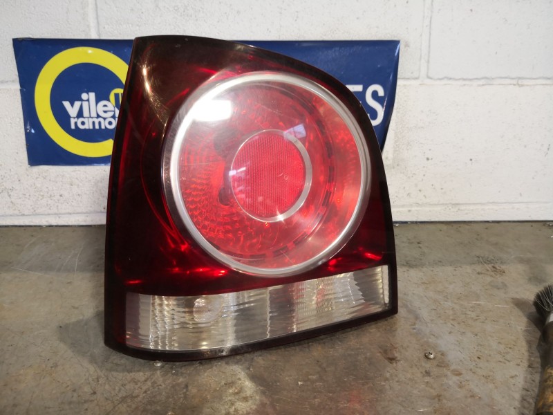 Recambio de piloto trasero izquierdo para volkswagen polo (9n3) 1.4 tdi referencia OEM IAM 6Q6945095M 6Q6945111F 