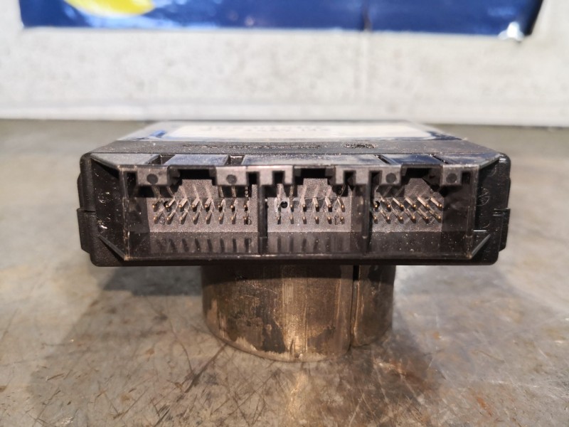 Recambio de modulo confort para volkswagen scirocco 1.4 tsi 160 referencia OEM IAM 1K0919475F 0263004193 