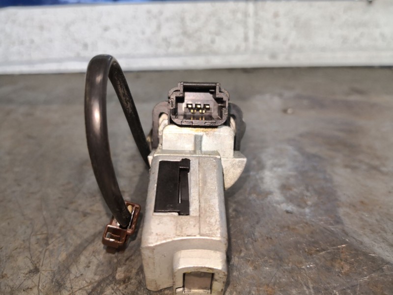 Recambio de conmutador de arranque para peugeot 5008 1.6 blue-hdi fap referencia OEM IAM   