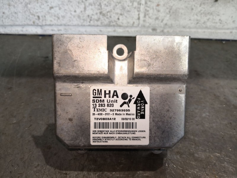 Recambio de centralita airbag para opel corsa d cosmo referencia OEM IAM 13283820 327963935 