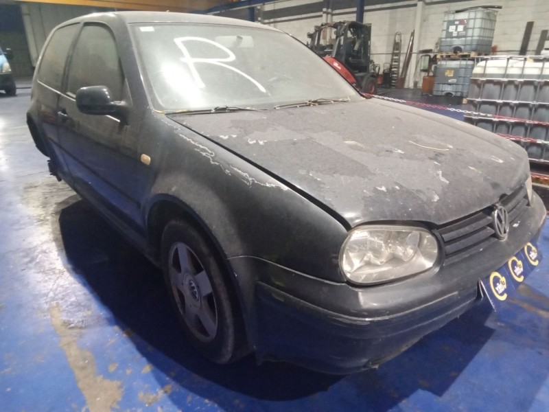 volkswagen golf iv berlina (1j1) del año 1999
