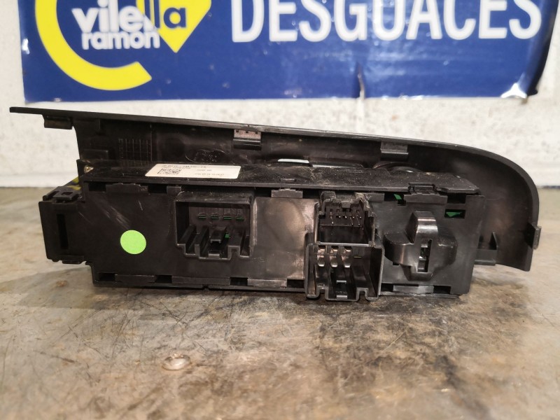 Recambio de mando elevalunas delantero izquierdo para ford transit courier  | 0.13 - ...  | 0.13 - ... referencia OEM IAM DT1T14