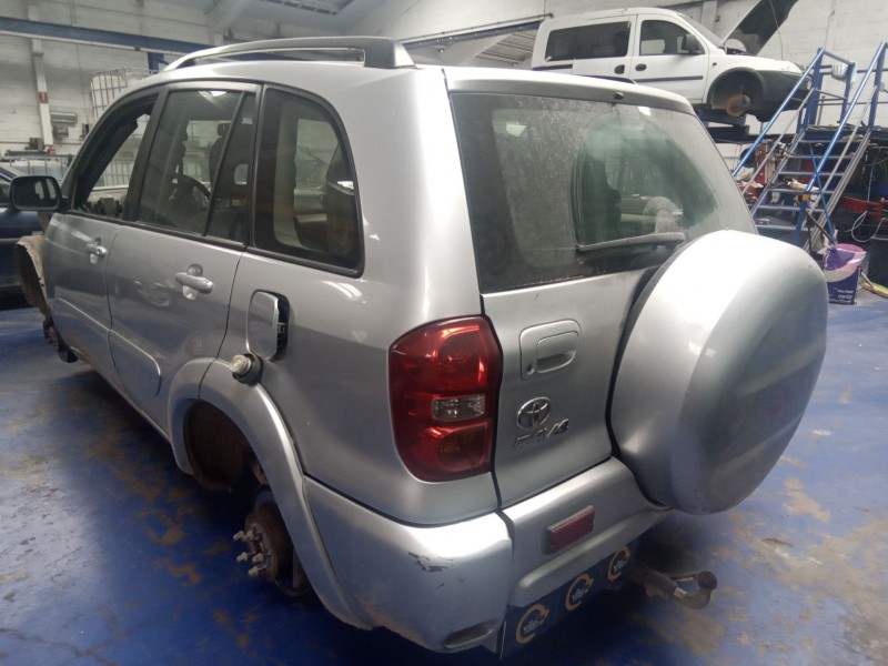 toyota rav 4 (a2) del año 2004