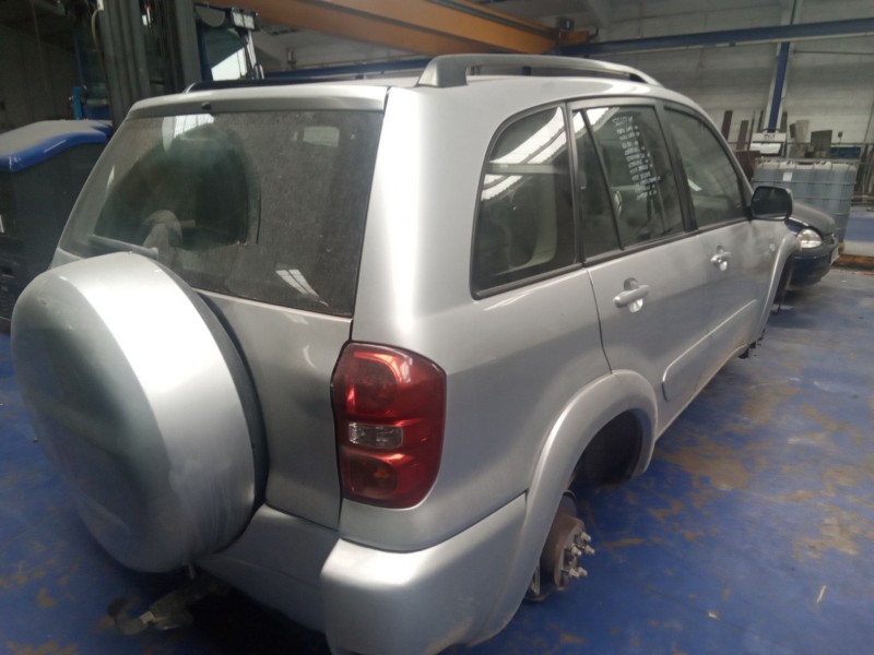 toyota rav 4 (a2) del año 2004