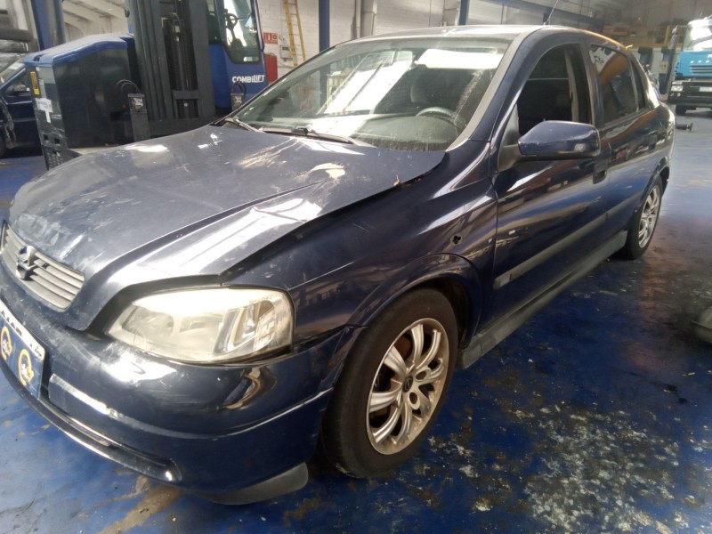 opel astra g berlina del año 1999