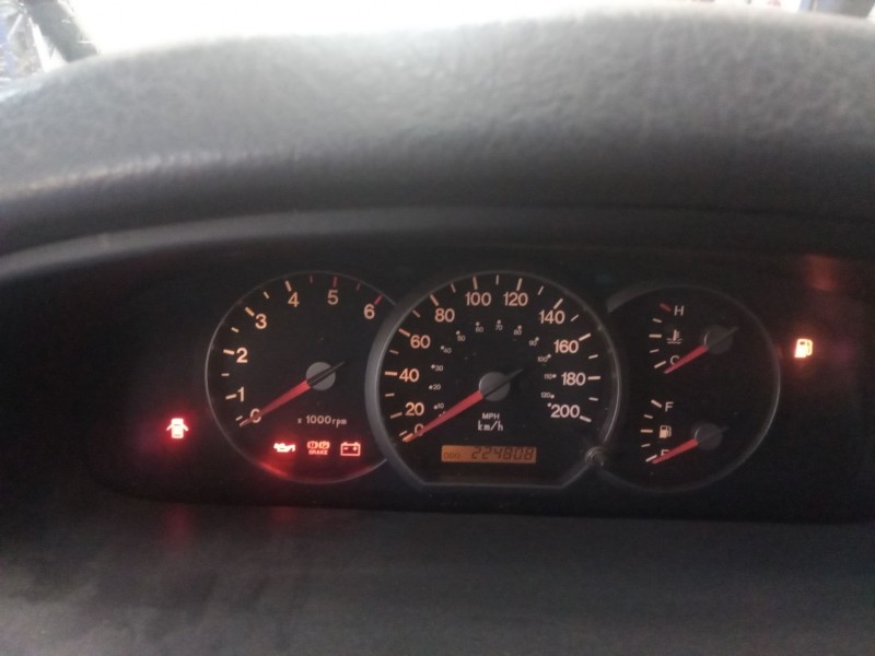 kia carnival del año 2003