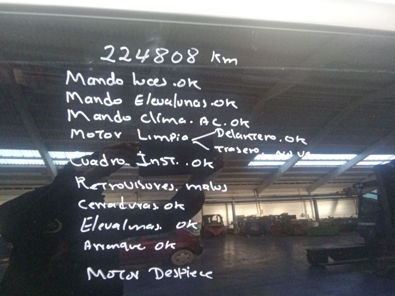 kia carnival del año 2003