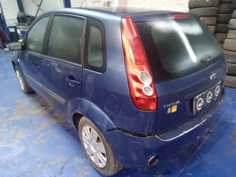 ford fiesta (cbk) del año 2001