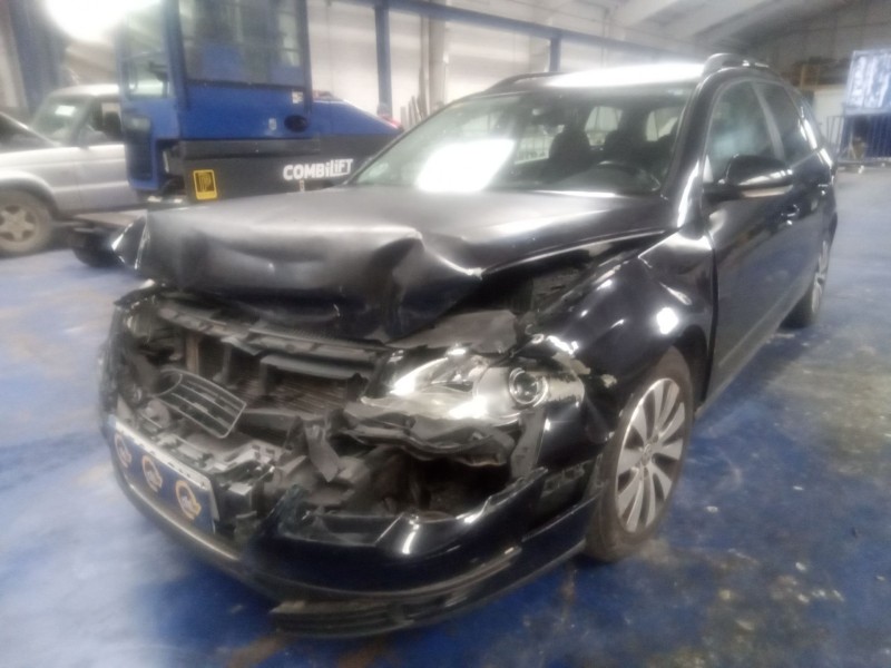 volkswagen passat variant (3c5) del año 2009