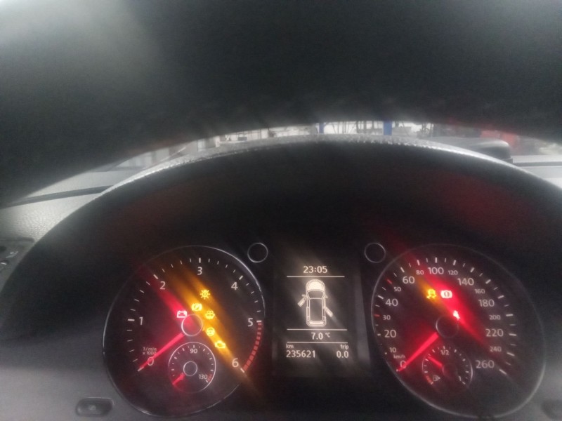 volkswagen passat variant (3c5) del año 2009