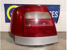 Recambio de piloto trasero izquierdo para audi a4 1.8 referencia OEM IAM   