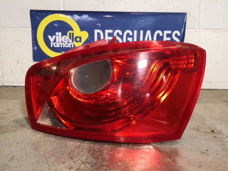 Recambio de piloto trasero derecho para seat ibiza (6j5) reference referencia OEM IAM 6J4945096A  