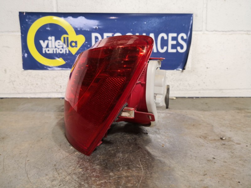 Recambio de piloto trasero derecho para seat ibiza (6j5) reference referencia OEM IAM 6J4945096A  