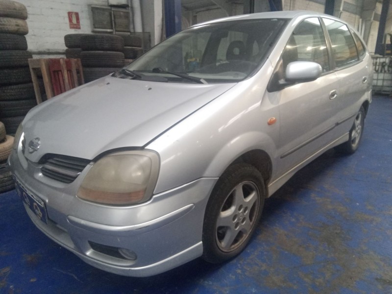 nissan almera tino (v10m) del año 2002