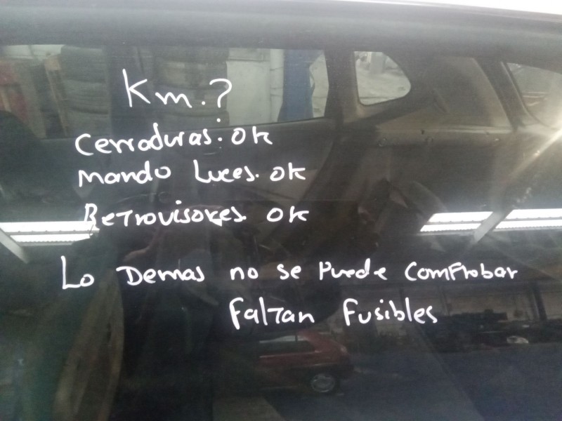 nissan almera tino (v10m) del año 2002