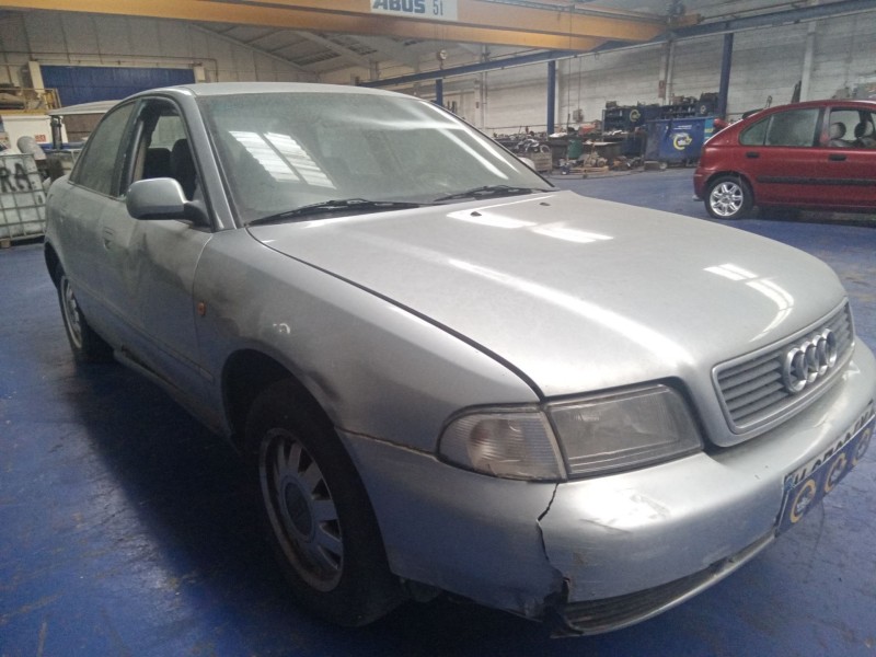 audi a4 1.9 tdi 110 del año 1998