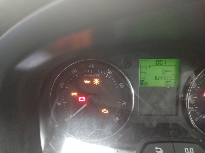 skoda fabia 1.2 60 spirit del año 2013