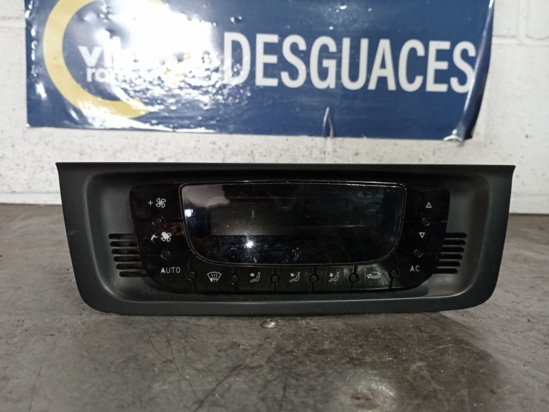 Recambio de mando climatizador para seat ibiza (6j5) sport referencia OEM IAM 6J0820043A  