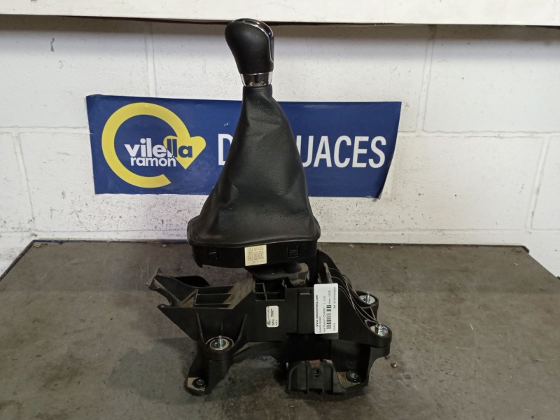 Recambio de palanca cambio para ford transit courier  | 0.13 - ...  | 0.13 - ... referencia OEM IAM AV1R7C453CKA  