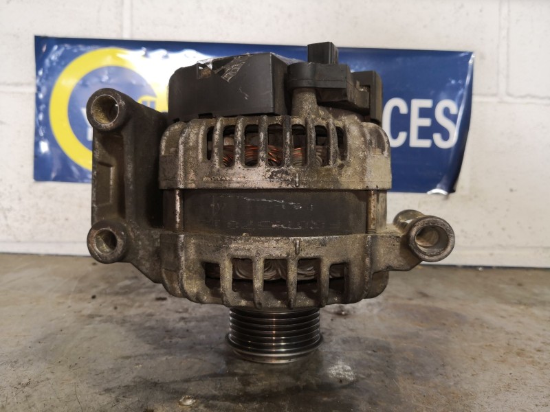 Recambio de alternador para peugeot boxer caja cerrada (bat. 3450) hdi (335) referencia OEM IAM 0125711402  