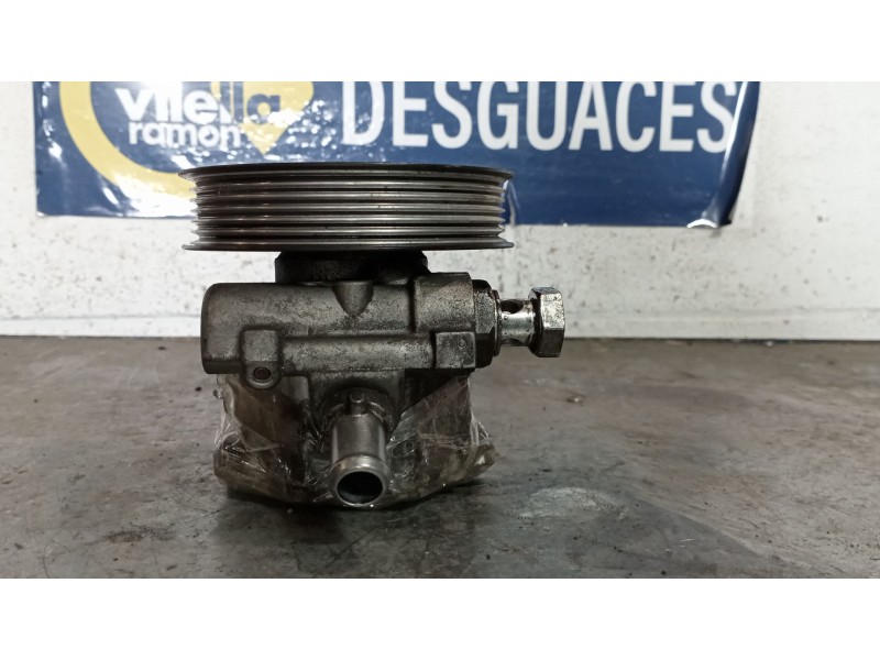 Recambio de bomba direccion para audi a4 avant (8e) 2.0 tdi referencia OEM IAM 8E0145153N  