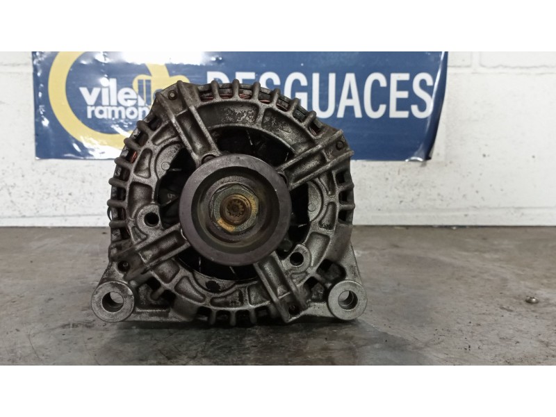 Recambio de alternador para citroen xantia 2.0 hdi activa referencia OEM IAM 0124615002  