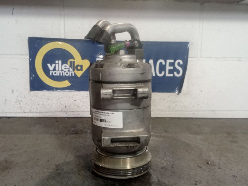 Recambio de compresor aire acondicionado para audi a4 1.8 referencia OEM IAM 8FK351127171  