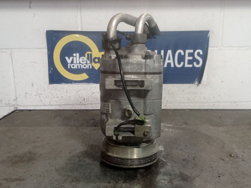 Recambio de compresor aire acondicionado para audi a4 1.8 referencia OEM IAM 8FK351127171  