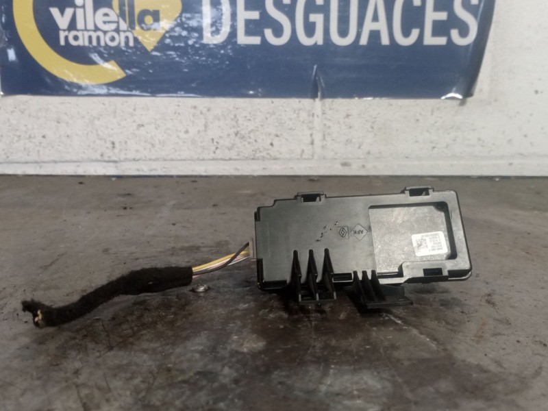 Recambio de sensor para renault megane referencia OEM IAM 284624085R  