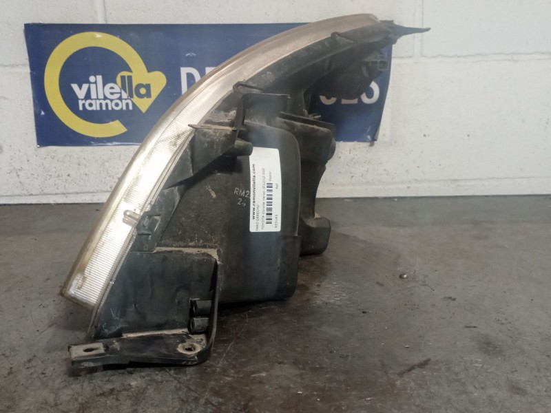 Recambio de faro derecho para toyota corolla verso (e12) referencia OEM IAM   