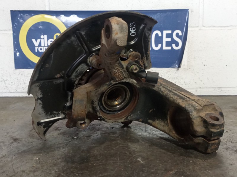 Recambio de mangueta delantera izquierda para volkswagen golf iv berlina (1j1) 1.9 tdi referencia OEM IAM   