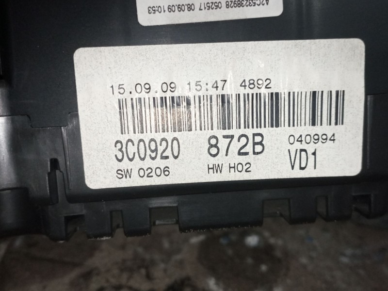Recambio de cuadro instrumentos para volkswagen passat berlina (3c2) 2.0 tdi referencia OEM IAM 3C0920872B  