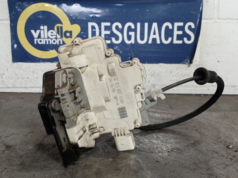 Recambio de cerradura puerta delantera derecha para volkswagen passat berlina (3c2) 2.0 tdi referencia OEM IAM 3C1837016A  