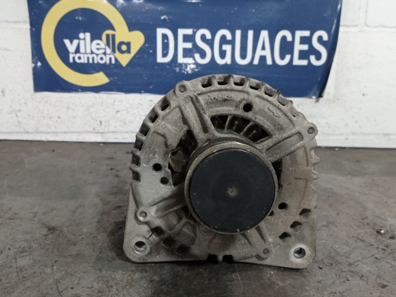 Recambio de alternador para volkswagen passat berlina (3c2) 2.0 tdi referencia OEM IAM 0121715003 036903023 