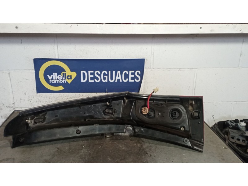 Recambio de piloto trasero izquierdo para mitsubishi grandis (na0w) 2.0 di-d inform referencia OEM IAM   