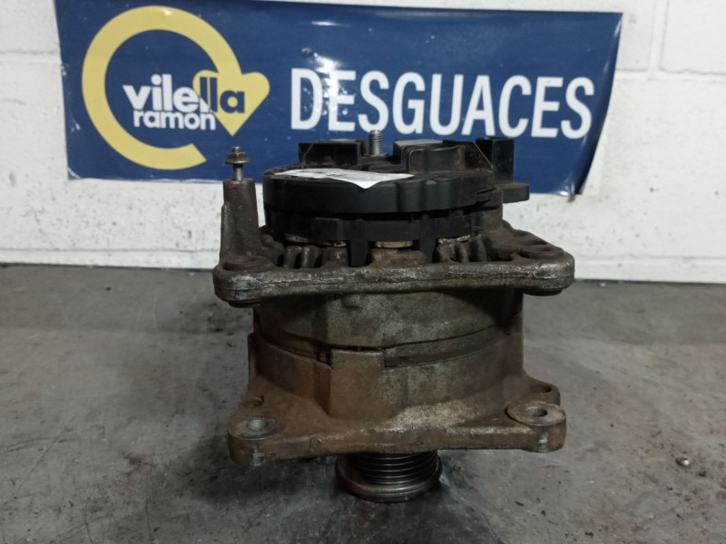 Recambio de alternador para seat leon (1m1) 1.9 tdi referencia OEM IAM 038903023L 0124325001 14V / 90A