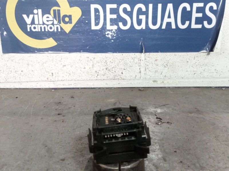 Recambio de mando limpia para citroen c-crosser  | 0.07 - ...  | 0.07 - ... referencia OEM IAM   