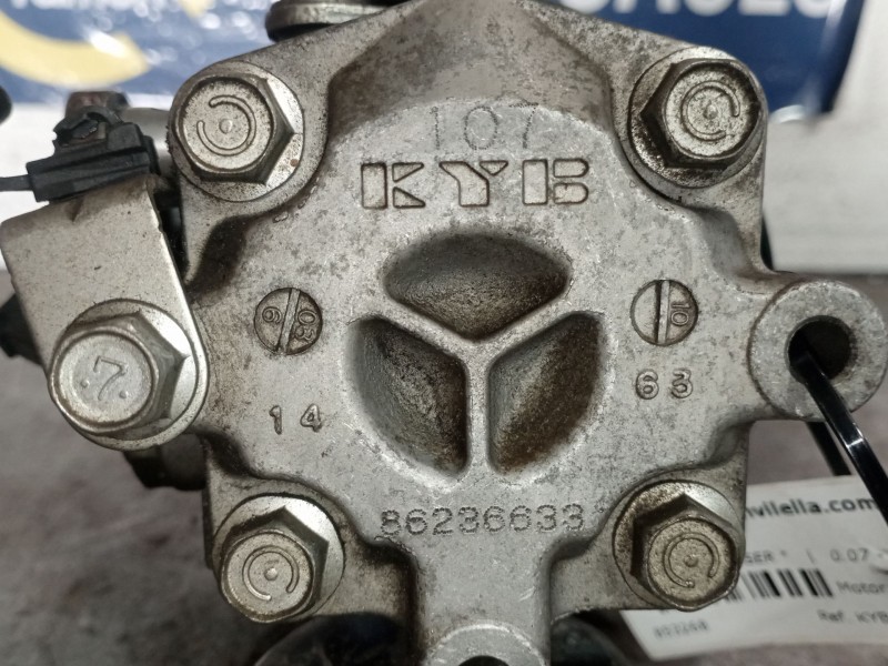 Recambio de bomba direccion para citroen c-crosser  | 0.07 - ...  | 0.07 - ... referencia OEM IAM KYB 86236633  