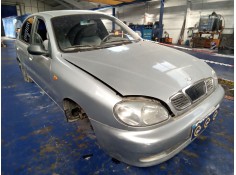 daewoo lanos del año 2002