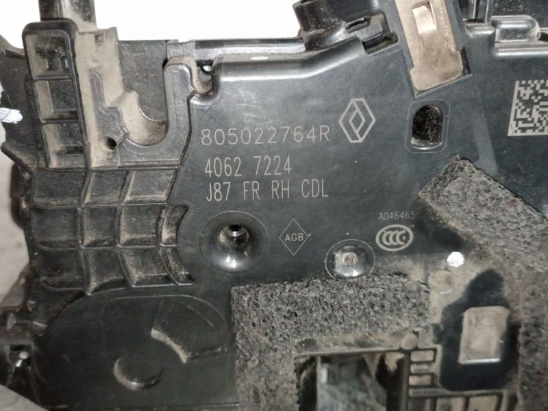 Recambio de cerradura puerta delantera derecha para renault captur adventure referencia OEM IAM 805022764R  