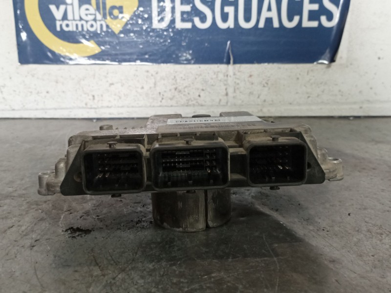 Recambio de centralita motor uce para renault scenic ii 1.9 dci diesel referencia OEM IAM 0281012589  