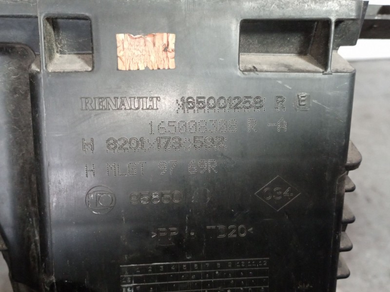 Recambio de filtro aire para renault captur adventure referencia OEM IAM H8201173592  