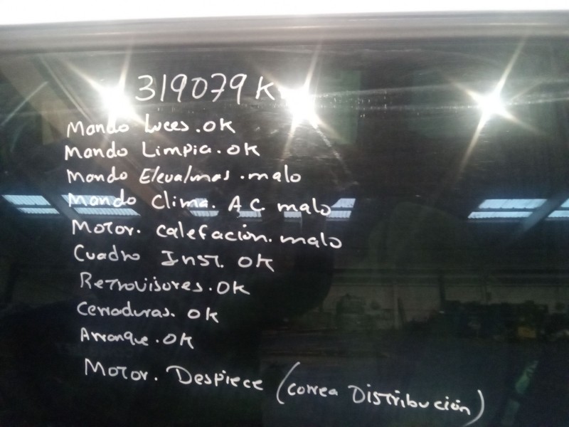 peugeot 807 del año 2003