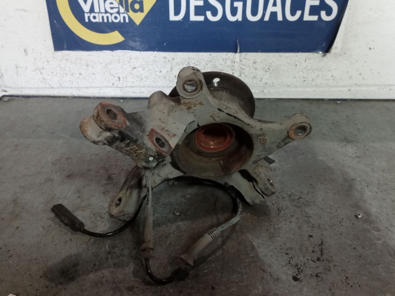 Recambio de mangueta delantera izquierda para renault captur adventure referencia OEM IAM   