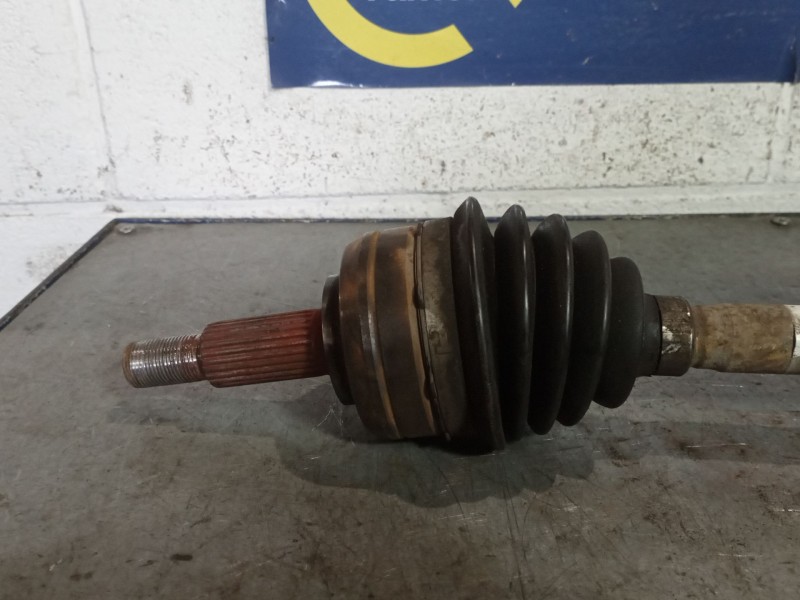 Recambio de transmision delantera derecha para renault captur adventure referencia OEM IAM 391000367R  