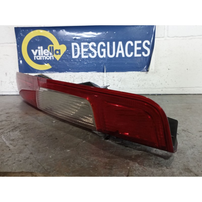 Recambio de piloto trasero izquierdo para ford focus berlina (cap) 1.8 tdci turbodiesel cat referencia OEM IAM   
