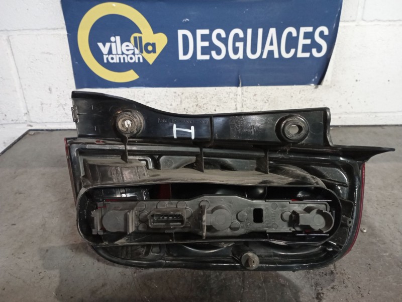 Recambio de piloto trasero izquierdo para nissan micra (k12e) 25 aniversario referencia OEM IAM   
