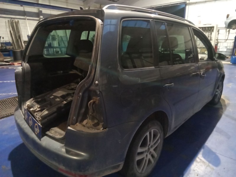 volkswagen touran (1t1) del año 2006