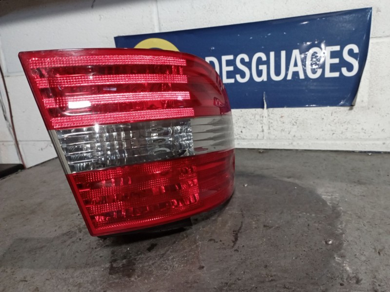 Recambio de piloto trasero izquierdo para mercedes clase b (w245) 180 cdi (245.207) referencia OEM IAM A1698202564  