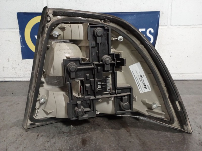 Recambio de piloto trasero izquierdo para opel vectra b fastback (38_) 1.8 i 16v referencia OEM IAM   